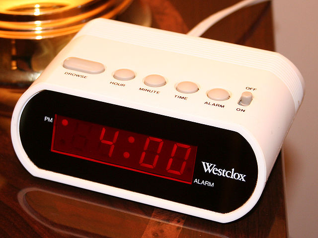 alarm clock phantom power