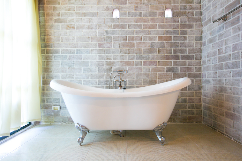 What To Do With An Old Bathtub, Types Of Old Bathtubs