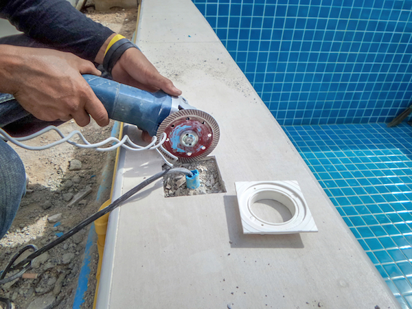 process installing in-ground pool