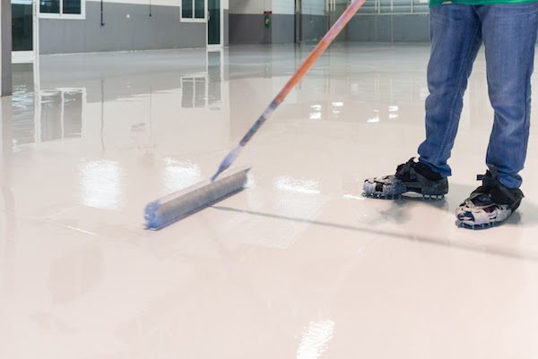 pro installing epoxy flooring