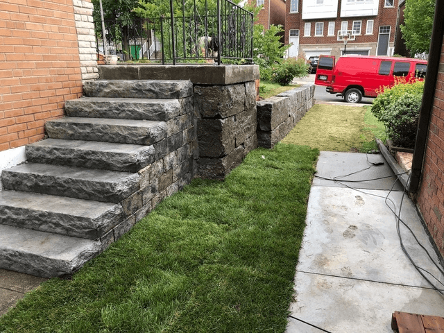 front lawn retaining wall