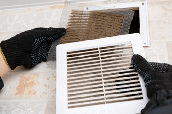 duct cleaning dirty duct dust